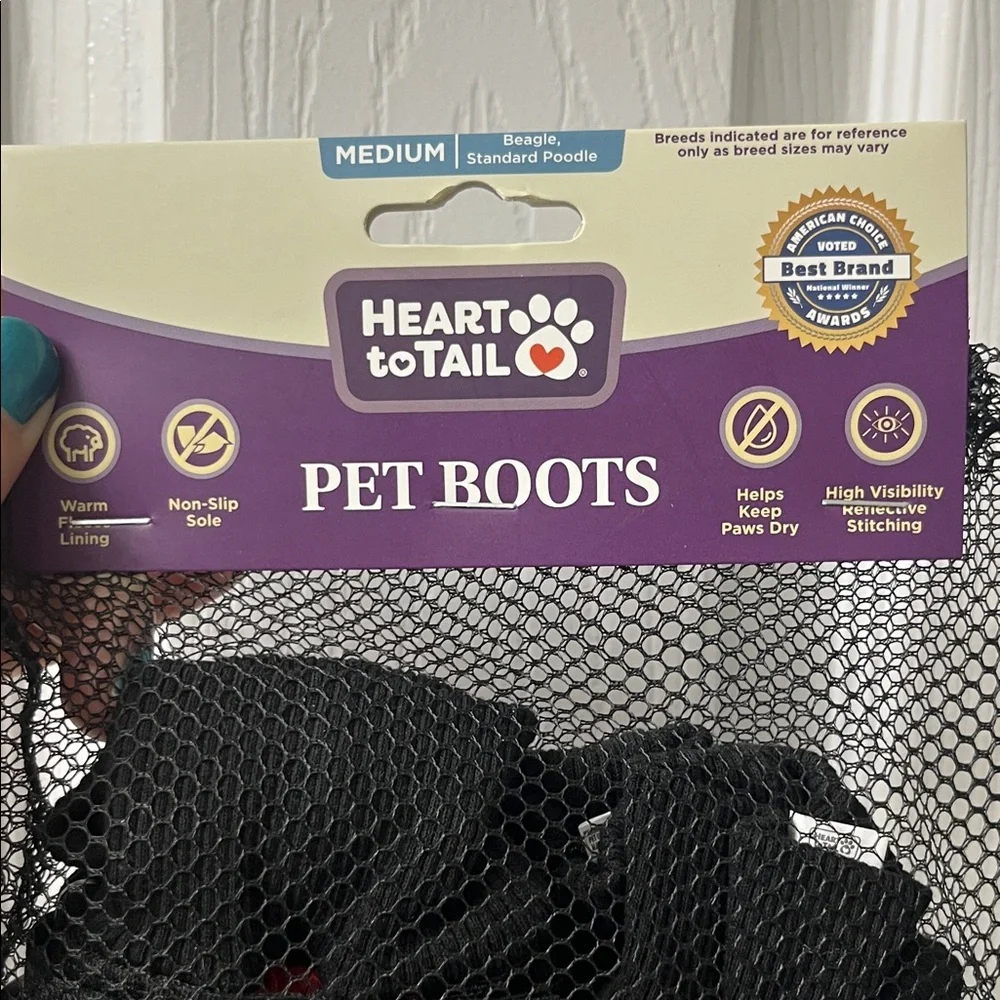 🐶Heart to Tail Black and Red Pet Boots size Medium❤️🖤